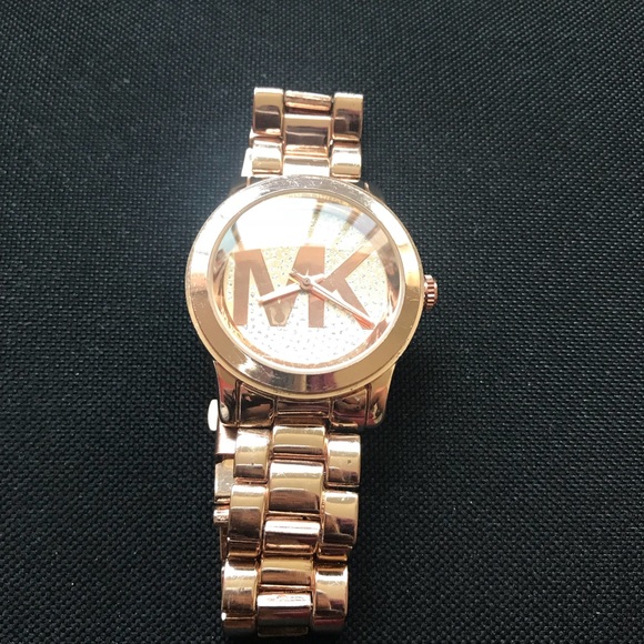 Rose Gold tone watch - Picture 1 of 1